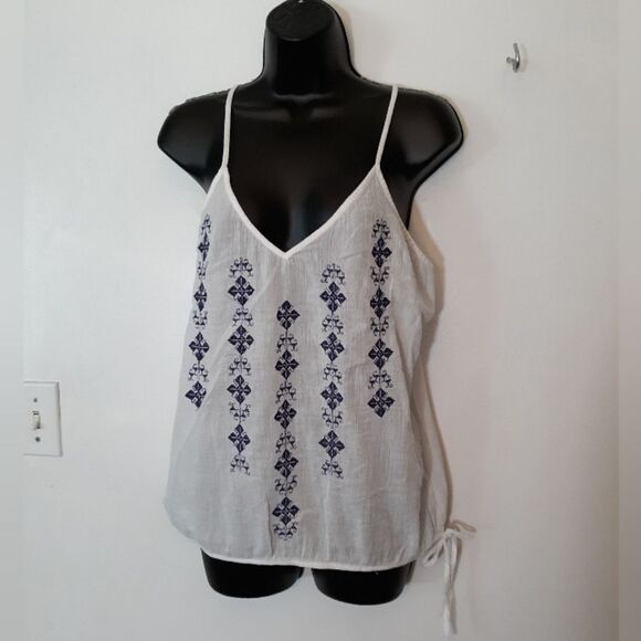 LOFT Tops - Loft v-neck tank top